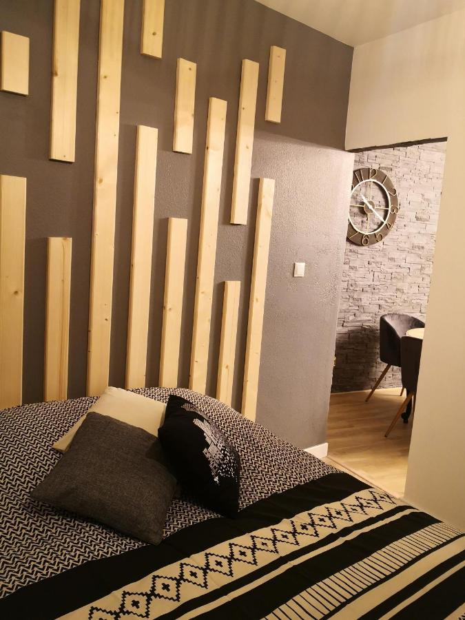Logement entier 7 pers cosy et spacieux proche du centre-ville et de la gare Avignon Extérieur photo
