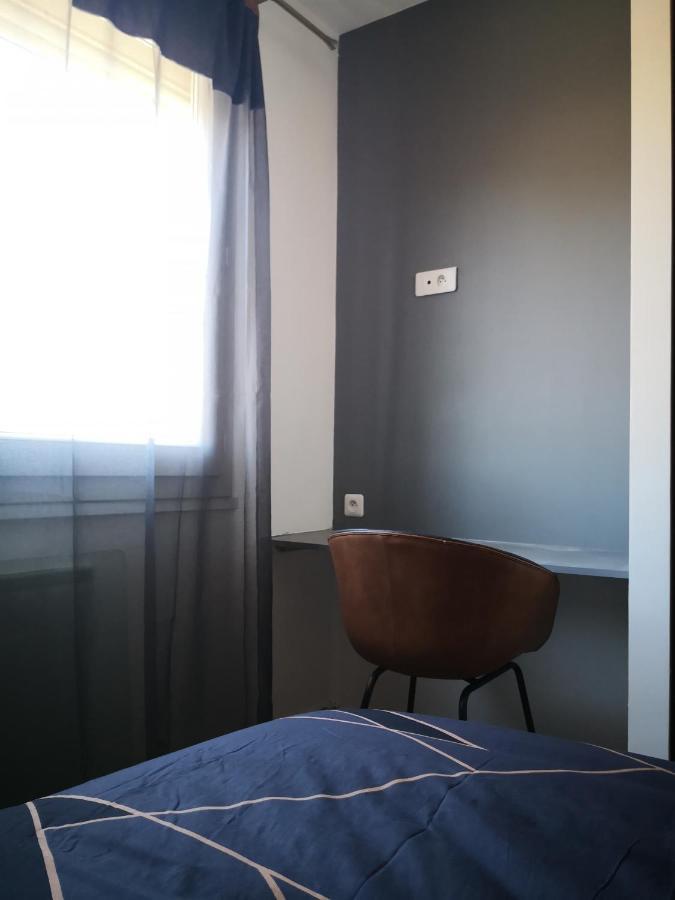 Logement entier 7 pers cosy et spacieux proche du centre-ville et de la gare Avignon Extérieur photo