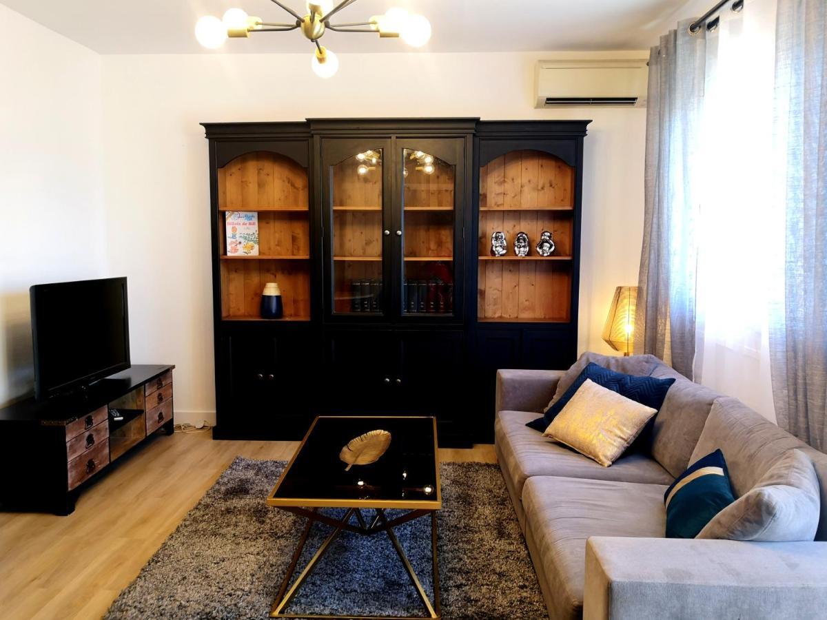 Logement entier 7 pers cosy et spacieux proche du centre-ville et de la gare Avignon Extérieur photo