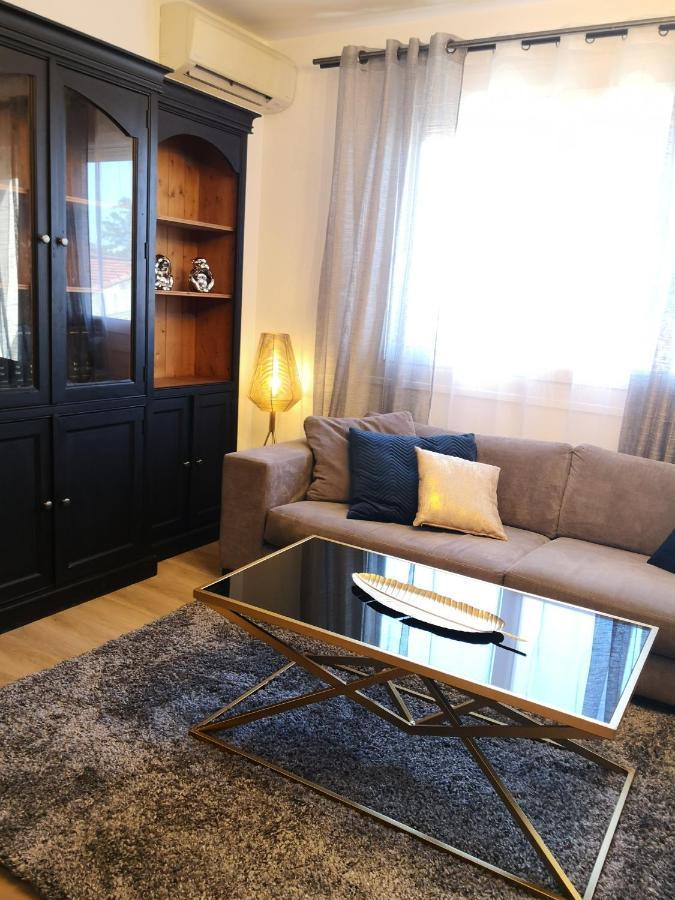 Logement entier 7 pers cosy et spacieux proche du centre-ville et de la gare Avignon Extérieur photo